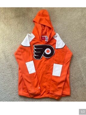 Reebok Boys size14/16 Orange Philadelphia Flyers Pullover Hoodie
